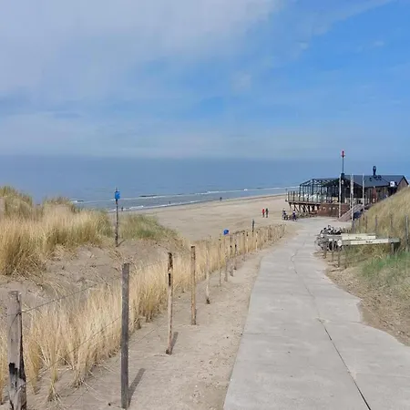Holiday home For 4 People Near *