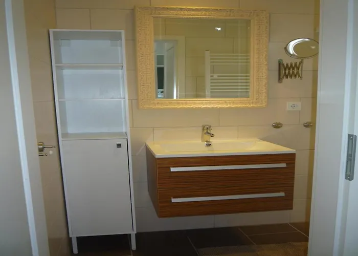 Cosy Near Сasa de vacaciones Sint Maartensvlotbrug