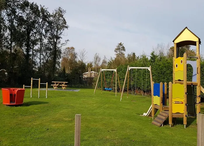 Сasa de vacaciones Cosy Near Sint Maartensvlotbrug