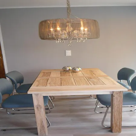 Cosy Near * Sint Maartensvlotbrug